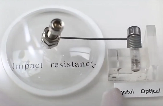 Test di resistenza all'impatto